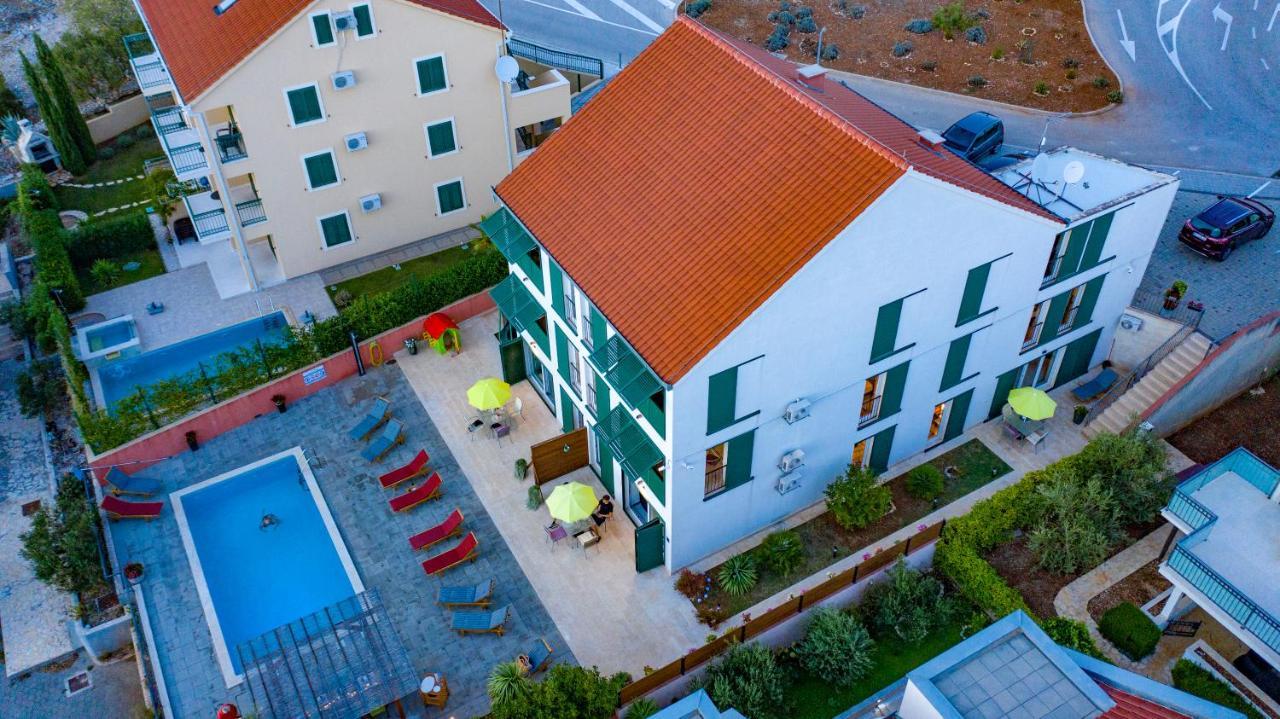 Villa Dada I Dida Милна Экстерьер фото